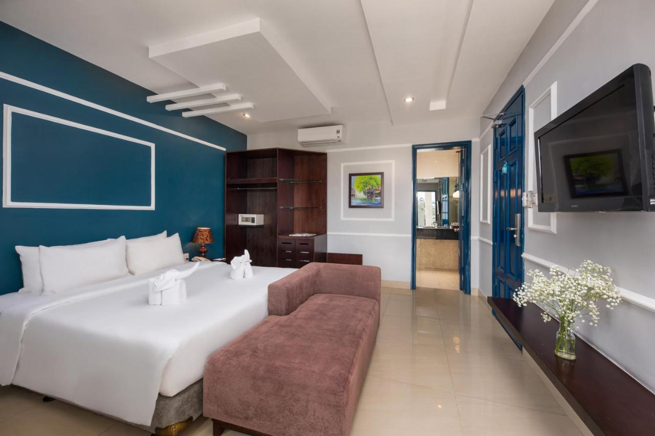 Sofia Boutique Hotel Da Nang Exterior photo